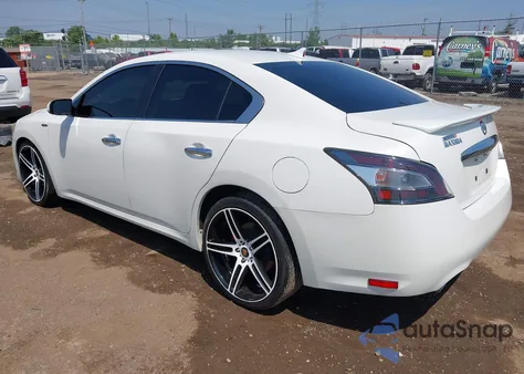 2014 Nissan Maxima 3.5 S/3.5 Sv z USA, uszkodzony, nr VIN 1N4AA5AP5EC457666